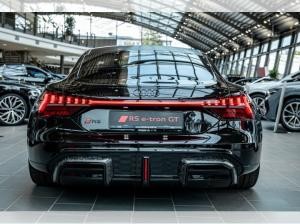 Audi e-tron GT RS performance quattro