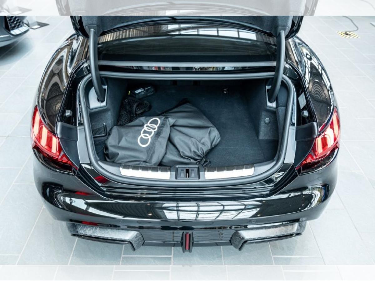 Audi e-tron GT RS performance quattro