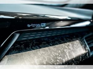 Audi e-tron GT RS performance quattro