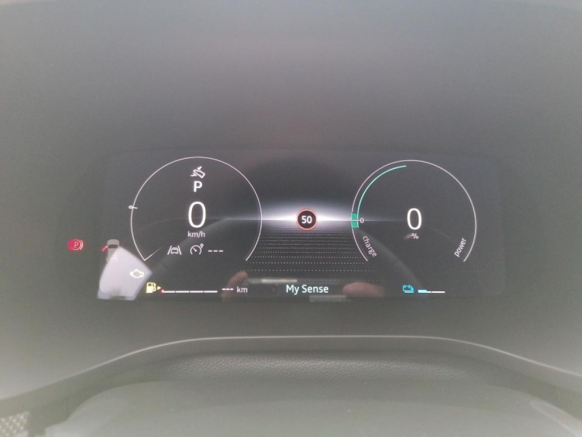 Renault Arkana TECHNO E-TECH Full Hybrid 145 *sofort Verfügbar*