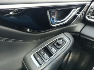 Subaru OUTBACK Platinum 2.5i Allrad Navi Leder Memory Sitze LED Kurvenlicht Sperrdiff. ACC