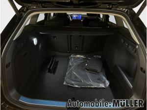 Skoda Superb Selection 2,0 TDI110 kW 7-Gang auto *AHK*MATRIX-LED*