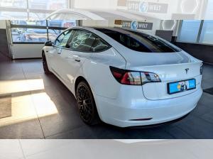 Tesla Model 3 long range 20-Zoll inkl. Vollkasko-Versicherung