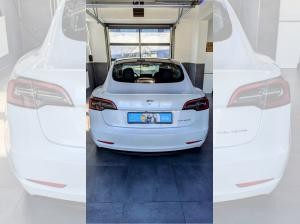 Tesla Model 3 long range 20-Zoll inkl. Vollkasko-Versicherung
