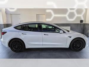 Tesla Model 3 long range 20-Zoll inkl. Vollkasko-Versicherung