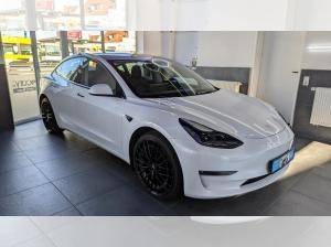 Tesla Model 3 long range 20-Zoll inkl. Vollkasko-Versicherung