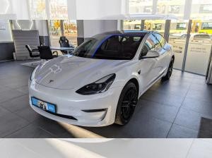 Tesla Model 3 long range 20-Zoll inkl. Vollkasko-Versicherung