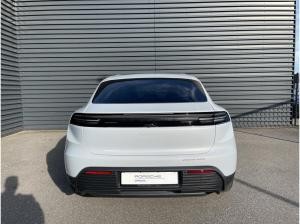 Porsche Macan Electric ( )