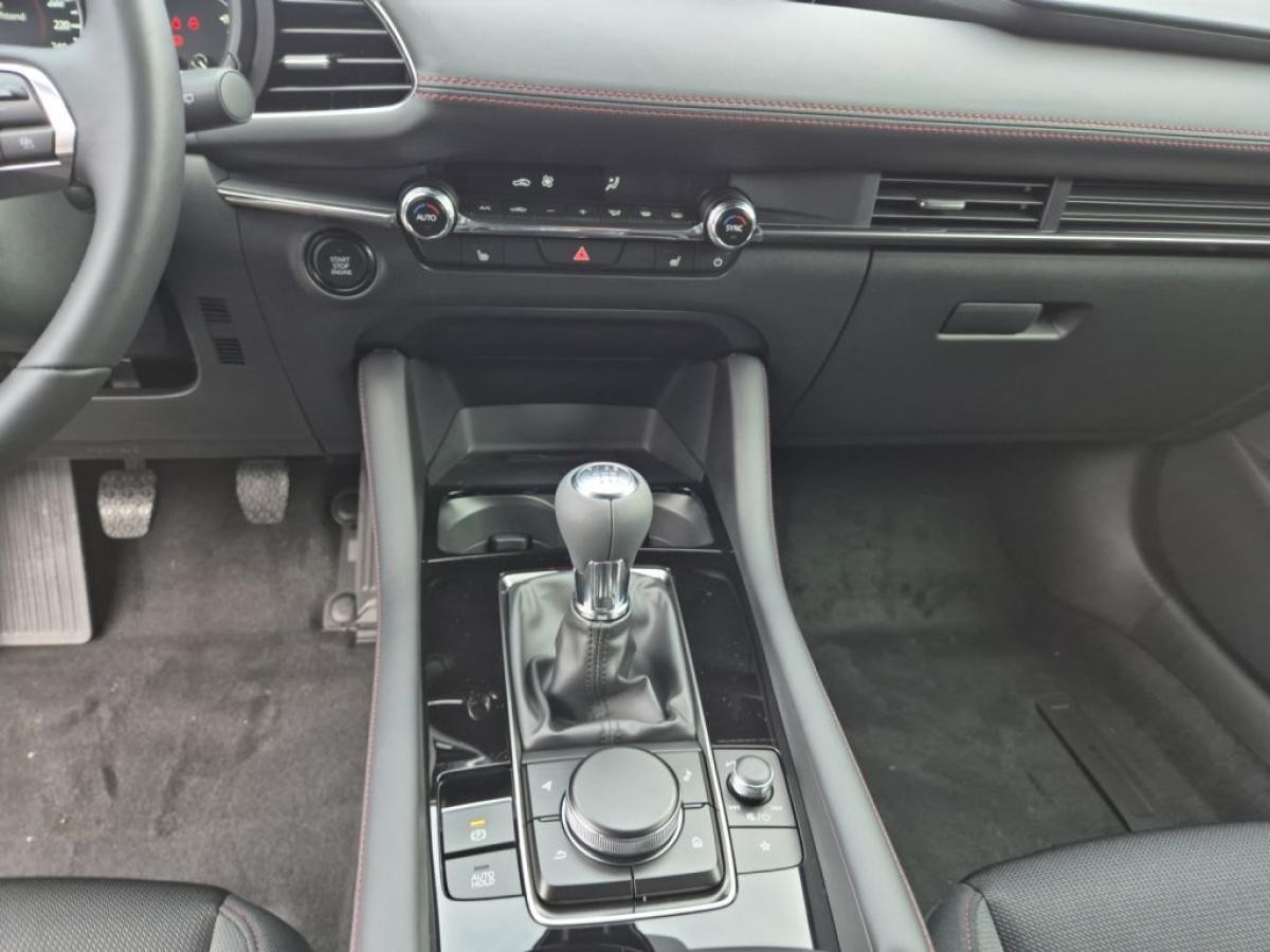 Mazda 3 e-SKYACTIV-G 140 M HYBRID HOMURA MJ 2025