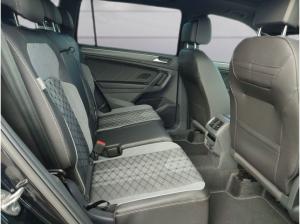Volkswagen Tiguan Allspace 2.0 TDI 4MOTION R-LINE !!! 8x VERFÜGBAR!!!/GEWERBE AKTION/ PANO, AHK, USW.