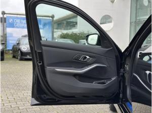 BMW 330 330e Limousine M Sportpaket HiFi DAB LED RFK