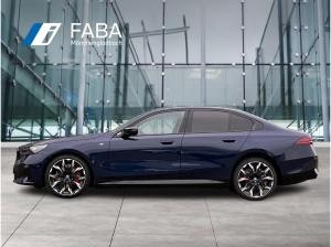 BMW i5 M60 xDrive | UPE 126.760,- | Limousine Sportpaket Head-Up DAB