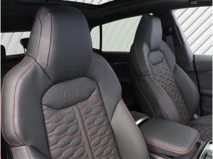 Audi RS Q8 4.0 TFSI quattro 600PS