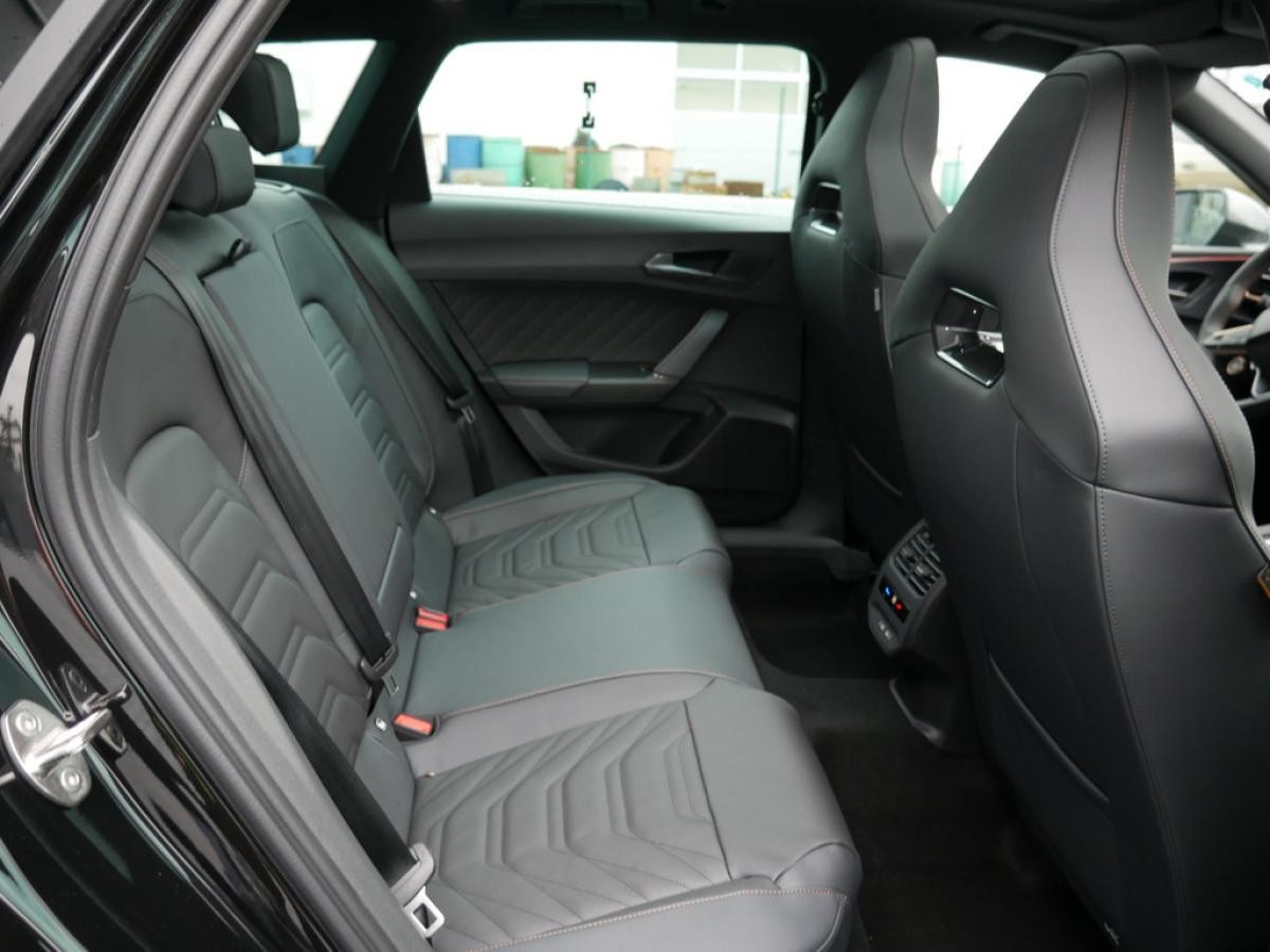 Cupra Leon Sportstourer VZ 2.0 TSI 4Drive - ACC LED PANO *SN224*