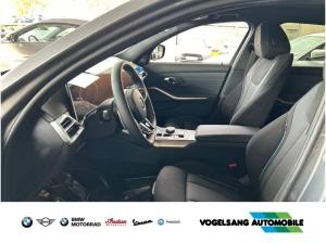 BMW 320 d Touring // Sofort Verfügbar // M Sportpaket Pro,  Innovationspaket, Comfort Paket, AHK, Pano