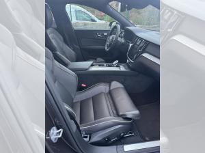 Volvo V60 Cross Country B4 AWD Plus