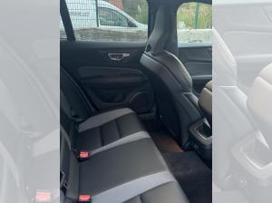 Volvo V60 Cross Country B4 AWD Plus