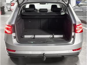 Skoda Superb Combi Ambition 2.0 TDI 7-Gang DSG ** Sonderaktion Skoda Superb bis zum 30.10.2024**