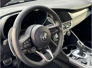 Alfa Romeo Giulia VELOCE 2.0 Turbo 16V +Tech-Paket.