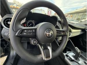Alfa Romeo Giulia VELOCE 2.0 Turbo 16V +Tech-Paket.