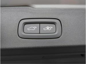 Volvo V60 B4 DIESEL ULTIMATE DARK