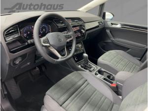 Volkswagen Touran R-Line 1,5 TSI DSG 7Sitz*AHK*Kamera*LED*Navi*WR