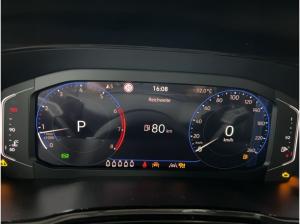Volkswagen Touran R-Line 1,5 TSI DSG 7Sitz*AHK*Kamera*LED*Navi*WR
