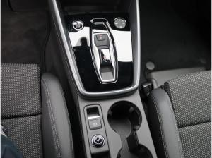 Audi A3 Sportback S-Line 30 TFSI S-tronic / LED, RFK