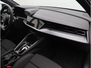 Audi A3 Sportback S-Line 35 TFSI S-tronic / LED, RFK