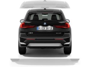 BMW iX1 eDrive20 Reling DWA Sitzhzg RFK Navi