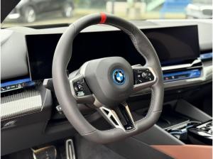 BMW i5 M60 xDrive | UPE 126.760,- | Limousine Sportpaket Head-Up DAB