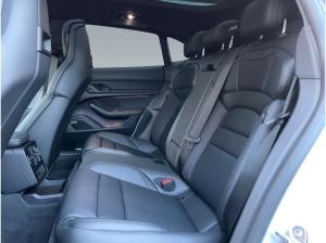 Porsche Taycan Sport Turismo Perf.BatteriePlus,BOSE,HD Matrix,Pano.,Soft-Close