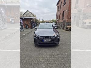 Audi e-tron S line 55 quattro 300 kW