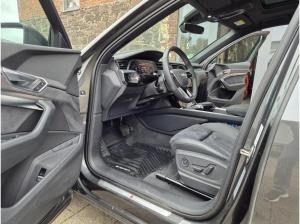 Audi e-tron S line 55 quattro 300 kW