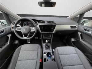 Volkswagen Touran 2.0 TDI *MOVE* DSG Navi AHK RFK ACC SHZ