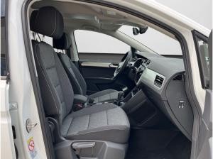 Volkswagen Touran 2.0 TDI *MOVE* DSG Navi AHK RFK ACC SHZ