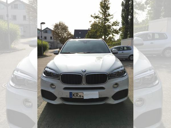 Foto - BMW X5 xDrive30d