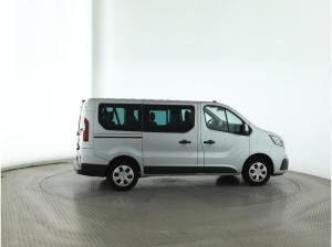 Renault Trafic 2,0 BLUE dCi 150 L1H1 3,0t 9-Sitzer Autom