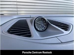 Porsche Macan Macan 4