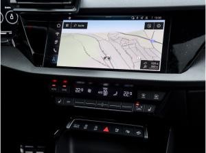 Audi RS3 Limousine S tronic // Carbon Paket, V-Max, Leder, Pano uvm.