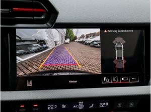 Audi RS3 Limousine S tronic // Carbon Paket, V-Max, Leder, Pano uvm.