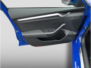 Skoda Octavia Combi Selection 1.5TSI DSG !EINZELSTÜCK! TOP Ausstattung! Pano Stdhzg Leder