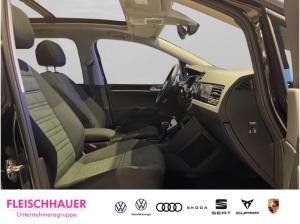 Volkswagen Touran 1.5 TSI Highline AHK STANDHZG WINTERRÄDER
