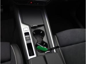 Volkswagen Passat Variant Business 2.0 TDI DSG / Navi, LED