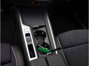 Volkswagen Passat Variant Business 2.0 TDI DSG / Navi, LED