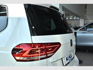 Volkswagen Touran 2.0 TDI DSG SCR Highline SOFORT VERFÜGBAR Black Style 7-Sitze AHK Standhzg Pano