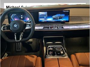 BMW i7 M70 xDrive Limousine Sportpaket B&W Surround