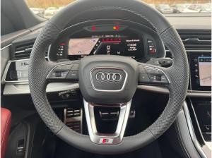 Audi SQ8 SUV TFSI tiptronic