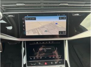 Audi SQ8 SUV TFSI tiptronic