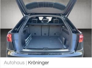 Audi RS Q8 SUV 4.0 TFSI quattro HUD Luft Massage Pano
